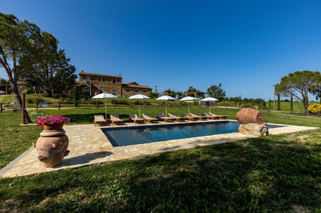 מונטלצ'ינו Wine Resort Colsereno מראה חיצוני תמונה